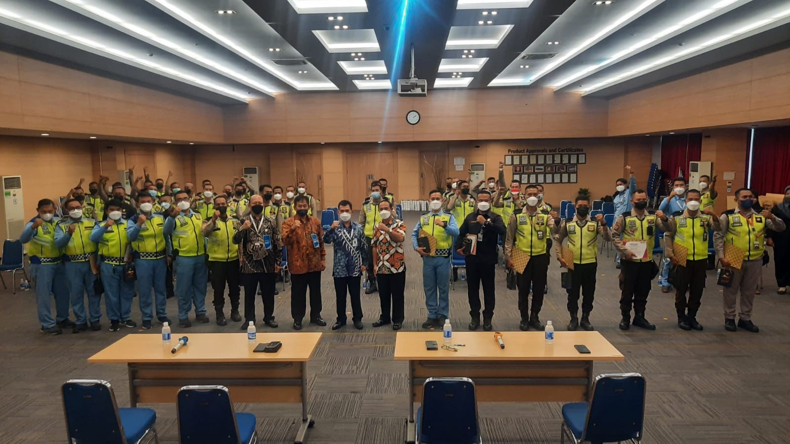 Award for Security Guard Krakatau Posco