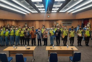 Pemberian Penghargaan kepada Security Terbaik di Krakatau Posco
